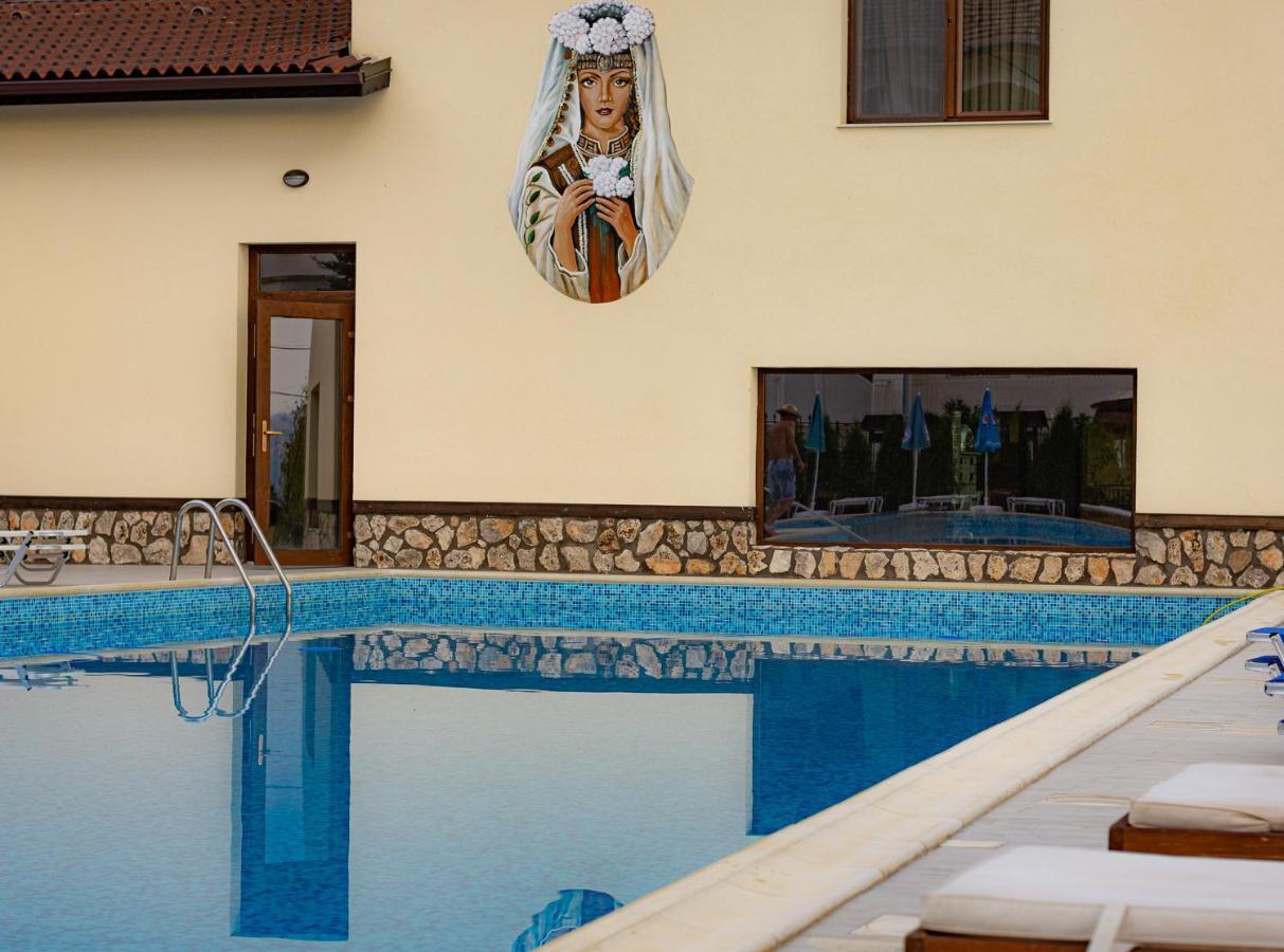 Eco Hotel Momata Kolarovo 外观 照片